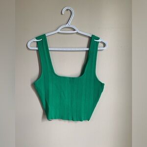 Green, cropped tank.